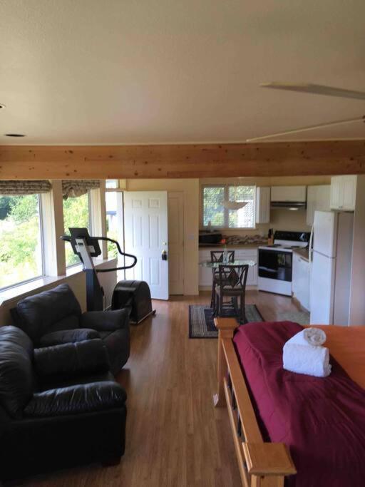 Kelli Creek Cottage - Reduced Price On Tours Τζούνο Δωμάτιο φωτογραφία